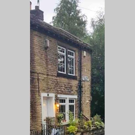 Entire Cottage In The Beautiful Calder Valley Halifax Exteriör bild